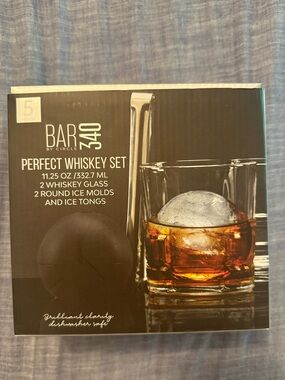 Bar III Perfect Whiskey Set - Glasses & Round Ice Molds - Black